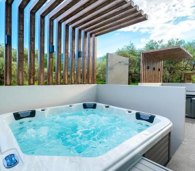 Home 1 Valen Mare Jacuzzi